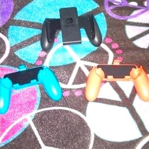 Nintendo switch controllers